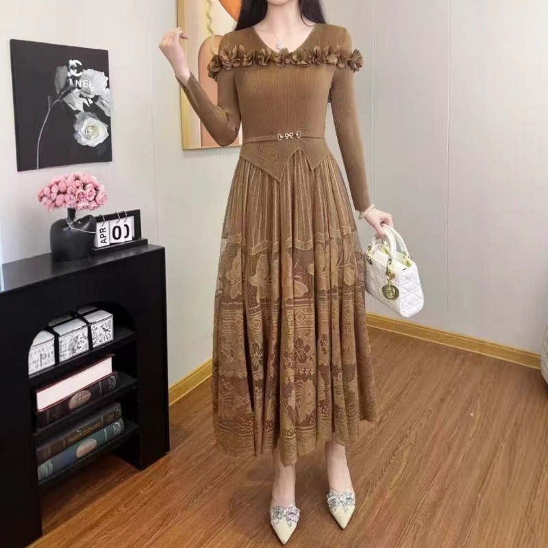 Miyake Pleated Dresses Plisse  - Summer Clothing Staples ulasan dan harga